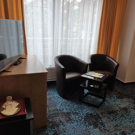פראג Hotel Oya מראה חיצוני תמונה
